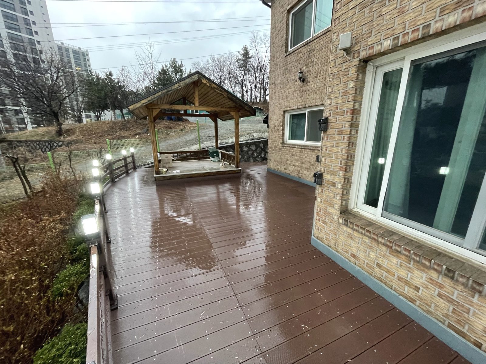 양주 개인주택 테라스 합성목재 데크 9