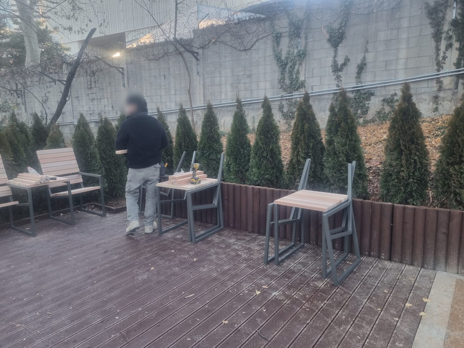 용산 어린이정원 야외 목재 벤치 제작 5