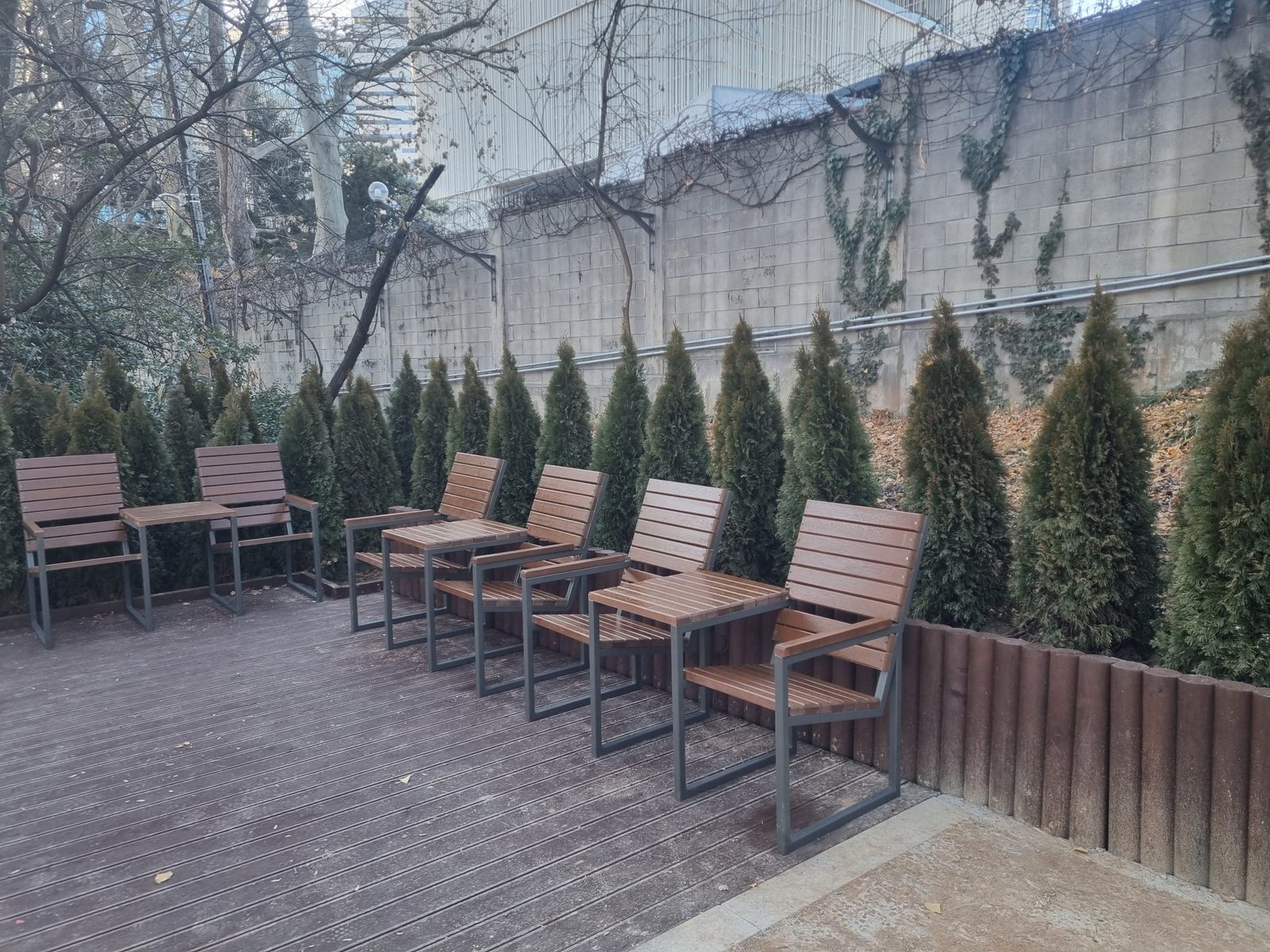 용산 어린이정원 야외 목재 벤치 제작 7